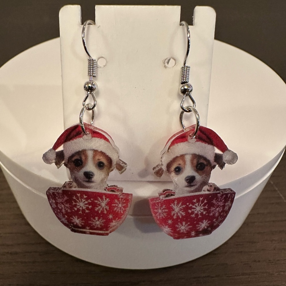 Festive Dog in Santa Hat in a Cup Earrings NIP - Picture 4 of 8